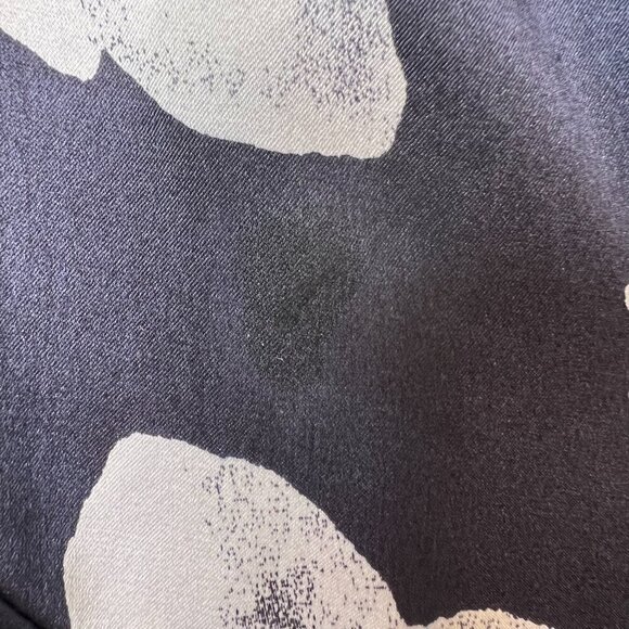 Lafayette 148 New York Blouse Womens SZ 6 Black & White Floral 100% Silk Natural - Picture 9 of 16